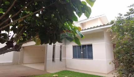 Casa para venda em Parque Ouro Verde de 210.00m² com 3 Quartos, 2 Suites e 2 Garagens