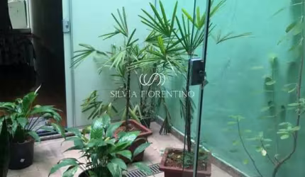 Casa para venda em Parque São Cristóvão de 200.00m² com 3 Quartos, 3 Suites e 2 Garagens