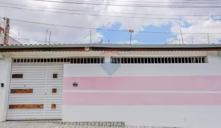 Casa para venda em Parque Esmeralda de 205.65m² com 3 Quartos, 1 Suite e 6 Garagens