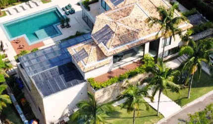 Casa de Condomínio para venda em Haras Guancan de 1000.00m² com 5 Quartos, 4 Suites e 8 Garagens