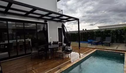 Casa de Condomínio para venda em Jardins De Samantha Iii de 285.00m² com 3 Quartos, 3 Suites e 4 Garagens