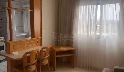 Apartamento para venda e aluguel em Centro de 40.00m² com 1 Quarto, 1 Suite e 1 Garagem