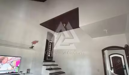 Casa para venda em Dos Finco de 2000.00m² com 4 Quartos, 3 Suites e 12 Garagens