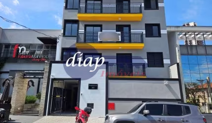 Não perca a oportunidade de adquirir este incrível apartamento! Com 2 quartos amplos, 1 sala aconchegante e 1 banheiro moderno, este imóvel é perfeito para quem busca conforto e praticidade em um só l