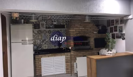 Ótimo sobrado na Vila Nova Mazzei com 3 dormitórios, sendo 2 suítes, sala ampla, sala de jantar, cozinha planejada, ar condicionado na sala e em uma d