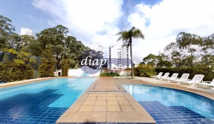 Lindo apartamento no edifício Royal Place com 3 dormitórios planejados, sendo 2 suítes, quarto do casal com varanda, sala ampla 3 ambientes com sacada