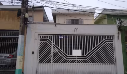 Lindo sobrado com 4 dormitórios, sendo uma suíte, sala, cozinha, área de serviços, espaço gourmet com churrasqueira e garagem para 3 carros. Terreno c