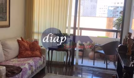 Belíssimo apartamento no condomínio Villa Carolina com 4 dormitórios, sendo 1 suíte com banheira e com sacada, banheiro social, lavabo e banheiro de s