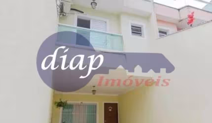 Lindo sobrado, próximo a escola, padaria, condução, local tranquilo. Imóvel com apenas 2 anos, com 4 dormitórios sendo 2 suítes, espaço gourmet, toda