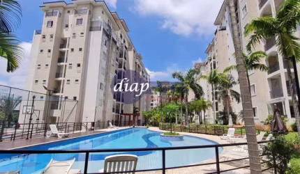 Lindo apartamento duplex com 3 dormitórios sendo uma suíte, lavanderia, varanda com churrasqueira, sala, 3 banheiros e 2 vagas de garagem.   Detalhes: