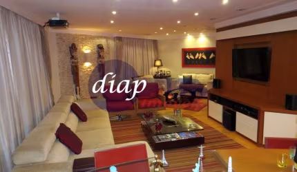 Apartamento alto padrão, 1 por andar com ótima localização, 4 dormitórios sendo 3 suítes (1 master com closet), condomínio com lazer completo