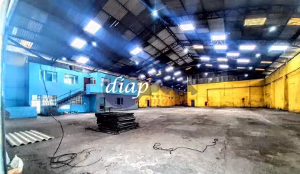 Excelente galpão industrial no Jardim Piratininga, revitalizado retrofit, escritório amplo com  9 salas com banheiro, refeitório,vestiário masculino e