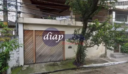 Imperdível Casa à Venda em São Paulo na Vila Souza: 4 Quartos, 1 Suíte, 1 Sala, 2 Banheiros e 3 Vagas, 186,30m²!