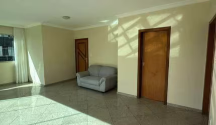 Vendo excelente apartamento 4 quartos no Carlos Prates