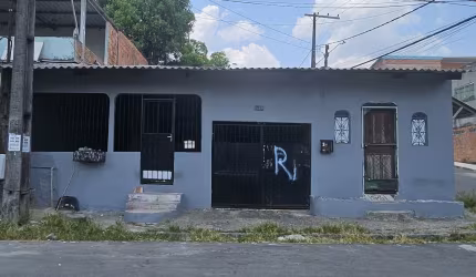 Casa no Conjunto Nova Cidade.