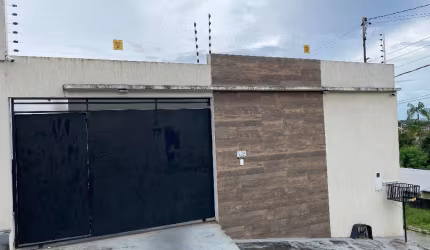 Casa linda e confortável no Conjunto Águas Claras/Novo Aleixo