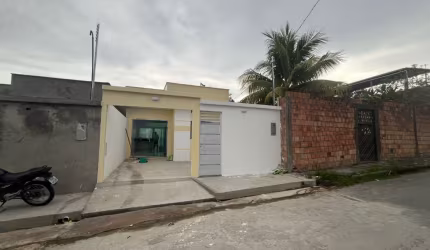 Venda - Casa Nova e Confortável na Colônia Terra Nova