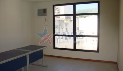 EXCELENTE SALA COMERCIAL COM GARAGEM
