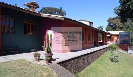 Casa em Condomínio à Venda na Serra da Cantareira - Mairiporã-SP, Alpes da Cantareira: 3 Quartos, 1 Suíte, 3 Salas, 5 Vagas, 680m².