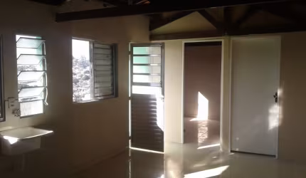 Imóvel com 11 casas no terreno