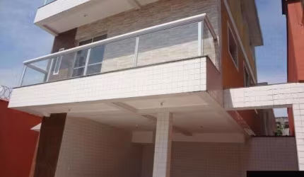 Conjunto Residencial com 5 Sobrados – NOVOS!