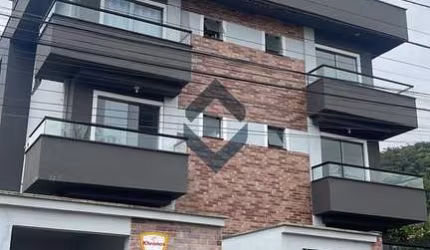 Apartamento no Condomínio Treze de Maio localizado na Rua Treze de Maio