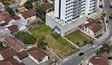 Terreno na rua são roque, ótima localização