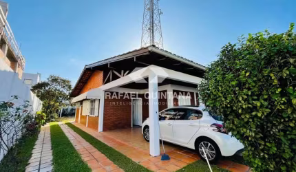 Casa à Venda, 3 Quartos, 4 Vagas, Canasvieiras, Florianópolis - SC