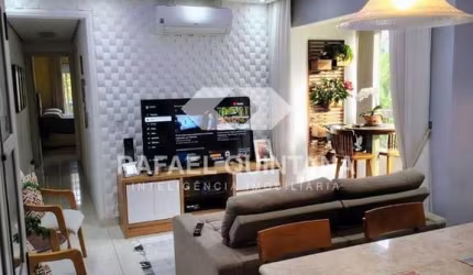 Apartamento à Venda, 2 Quartos sendo 1 Suíte, 1 Vaga, Sacada com Churrasqueira, Canasvieiras, Florianópolis - SC