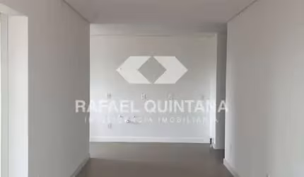 Apartamento à Venda, 2 Quartos sendo 1 Suíte, 1 Vaga, Sacada com Churrasqueira, Garagem Privativa, Canasvieiras, Florianópolis - SC