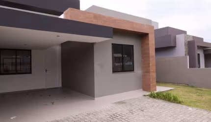 Casa à Venda, 3 Quartos sendo 1 Suíte, 2 Vagas, Quintal Amplo, Sertão do Maruim, São José - SC