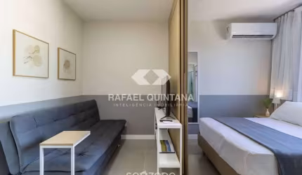 Apartamento Tipo Stúdio à Venda, Reformado e Mobiliado, 23m², Centro, Florianópolis - SC