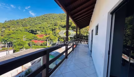 Casa para Alugar, 2 Quartos sendo 1 Suíte, 2 Vagas Cobertas, Vista Mar, Sambaqui, Florianópolis - SC