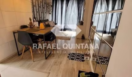 Apartamento à Venda, 2 Quartos, 1 Vaga, Sacada Fechada, Semimobiliado, 53m2 Privativos, Potecas - SC