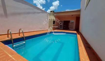 Casa 3 dormitórios sendo 1 suíte, piscina, 4 vagas de garagem, Alto da Boa Vista