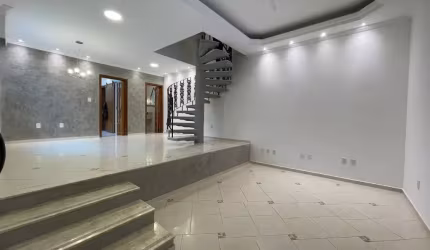 Sobrado 170m² com 03 dormitórios Venda - Jd Regente