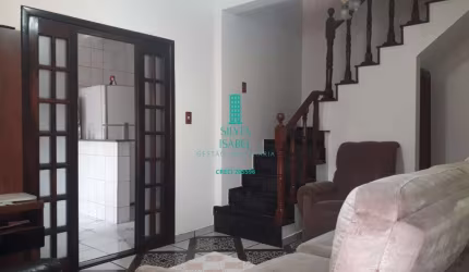 Casa para Venda em Mogi das Cruzes, Vila Industrial, 3 dormitórios, 1 suíte, 4 banheiros, 1 vaga