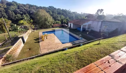 Chácara para Venda em Mogi das Cruzes, Cocuera, 4 dormitórios, 2 suítes, 3 banheiros, 2 vagas