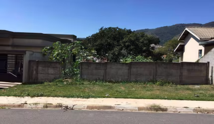 Terreno à venda de 300 m² no Jardim Maristela em Atibaia/SP - TE1559