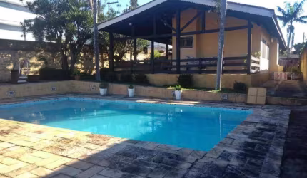 Casa com 3 dormitórios à venda de 337 m² na Vila Giglio em Atibaia/SP - CA3898