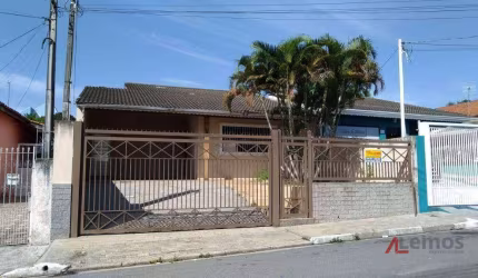 Casa com 3 dormitórios à venda de 200 m² no Jardim Alvinópolis em Atibaia/SP - CA2939