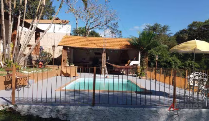 Chácara com 3 dormitórios à venda, no bairro Iara - Atibaia/SP - CH0074