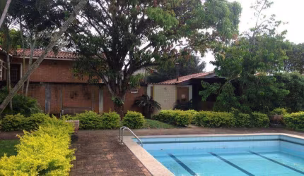 Casa com 4 dormitórios, sendo 2 suítes à venda, 600 m² no bairro Vila Giglio - Atibaia/SP - CA2558