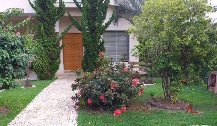 Casa com 3 SUÍTES à venda de 669 m² no Condomínio Parque das Garças II em Atibaia/SP - CA2697