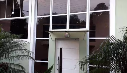 Casa com 3 dormitórios à venda de 354 m² no Campos de Atibaia em Atibaia/SP - CA3557