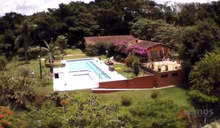 Sítio com 10 dormitórios à venda de 36000 m² no Jardim Maracanã em Atibaia/SP - SI0008
