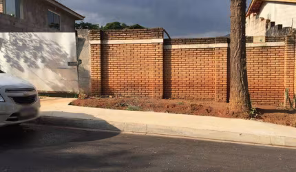 Terreno à venda de 314 m² no Retiro das Fontes em Atibaia/SP - TE1123