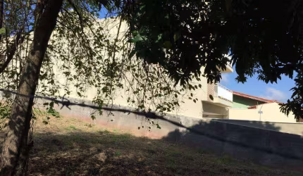 Terreno à venda de 320 m² no  Jardim Santa Bárbara em Atibaia/SP - TE1297