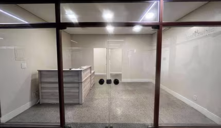 Sala à venda, no Centro de Atibaia/SP - SA0155