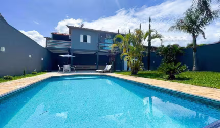 Casa com 3 dormitórios à venda, no Jardim Shangri-Lá em Atibaia/SP - CA5036